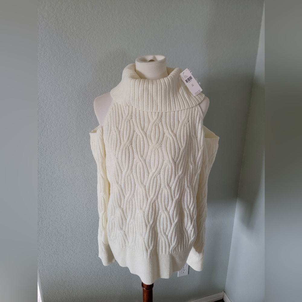 Anthropologie cold shoulder turtleneck